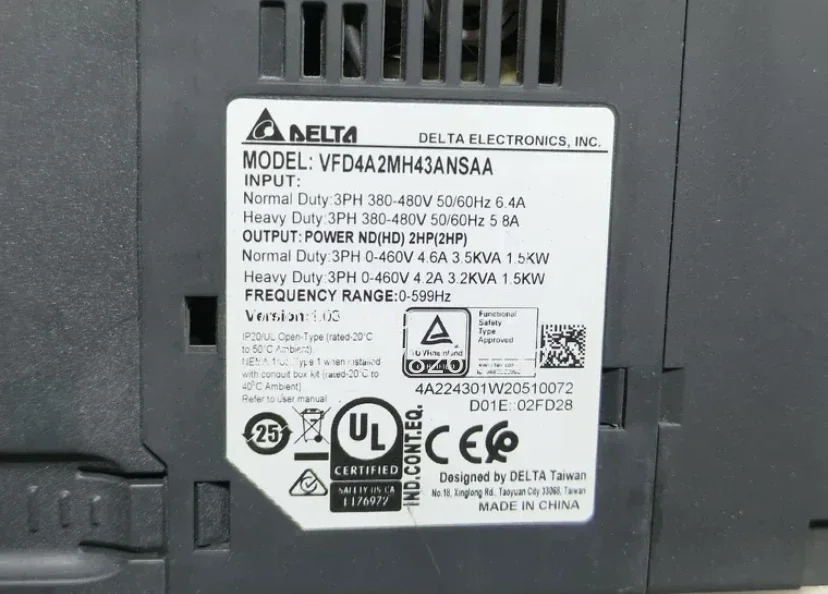 VFD4A2MH43ANSAA는 H300 인버터 1.5KW 380V를 리퍼했습니다.