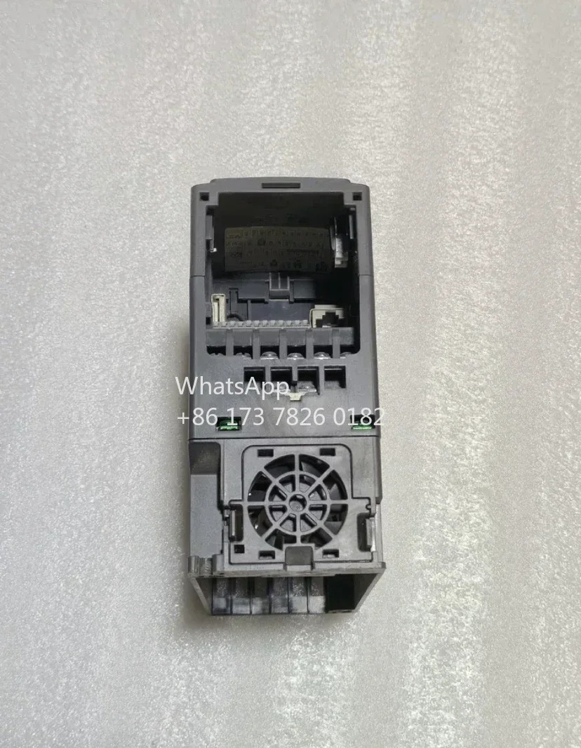 VFD4A2MH43ANSAA는 H300 인버터 1.5KW 380V를 리퍼했습니다.