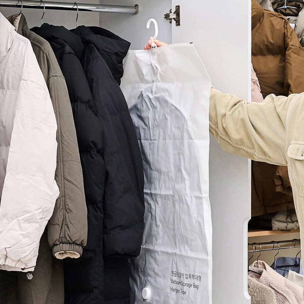 부직포 옷걸이형 진공 압축팩 부직포 의류압축 겨울옷 패딩 보관 특대형 4매 제품 이미지