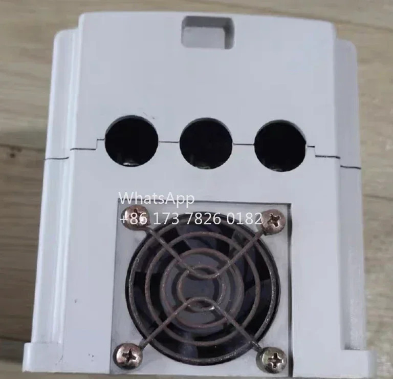 리퍼된 주파수 변환기 dzb300b002.2L4A 2.2kw 380V