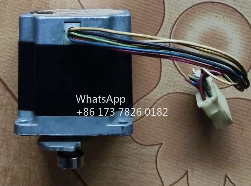 리퍼 스테핑 모터 C8003-9212K DC7.4V1A