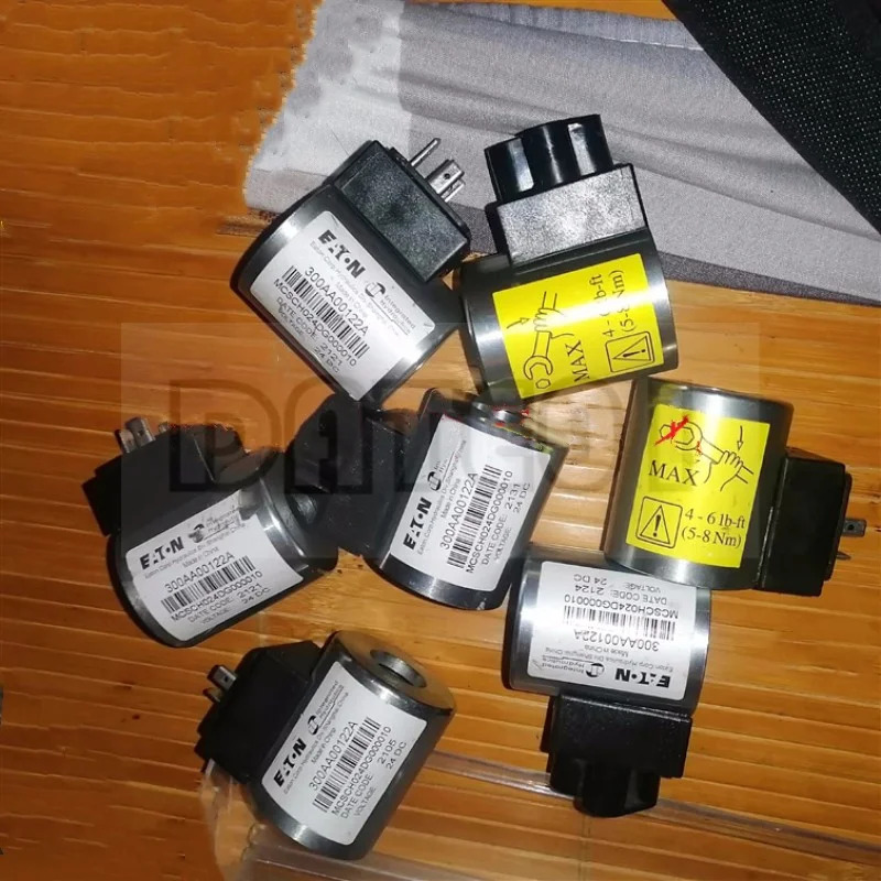 VICKERS 솔레노이드 코일 카트리지 밸브 Mcsch024dg000010 DC24V 300AA00122A
