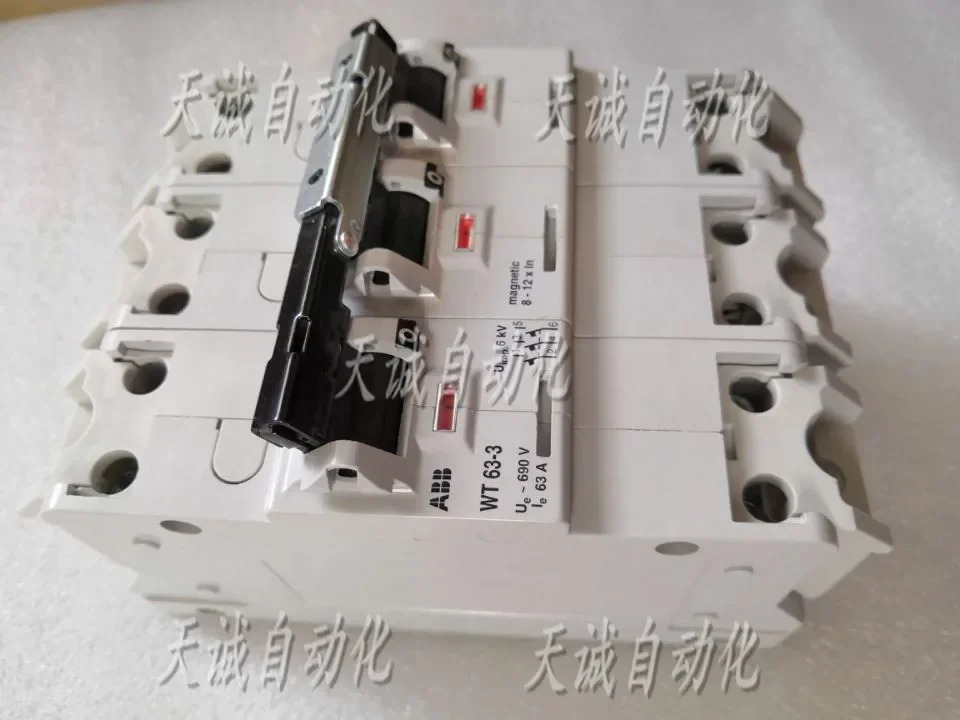 원본 ABB 선택적 주 회로차단기 WT63-3 2CDH 103816 R0599
