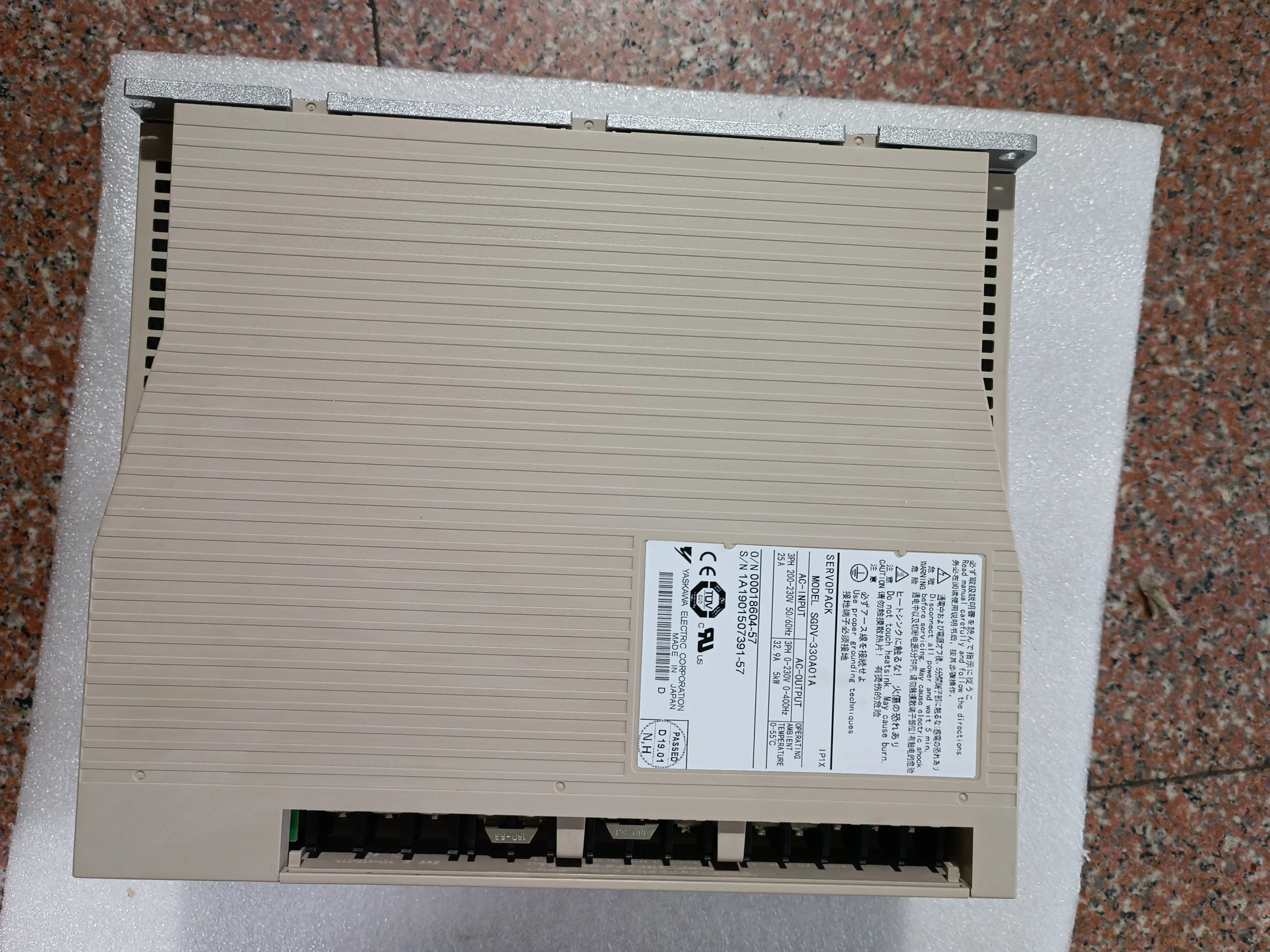 SGDV-330A01A 서보 드라이브 SGDV 330A01A