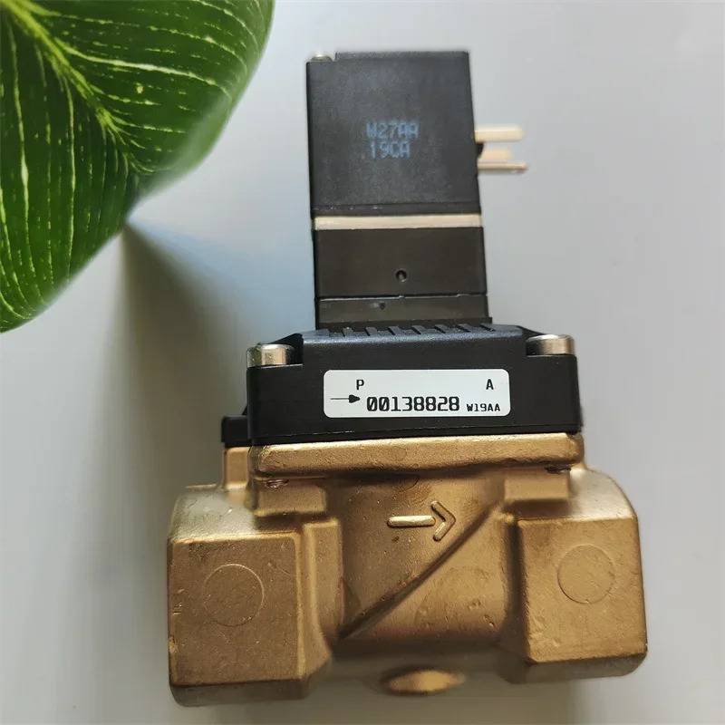 2025.4 Burkert 서보 솔레노이드 밸브 6212 2방향 4방향 크기 플라보노이드 24VDC 00138959  납품