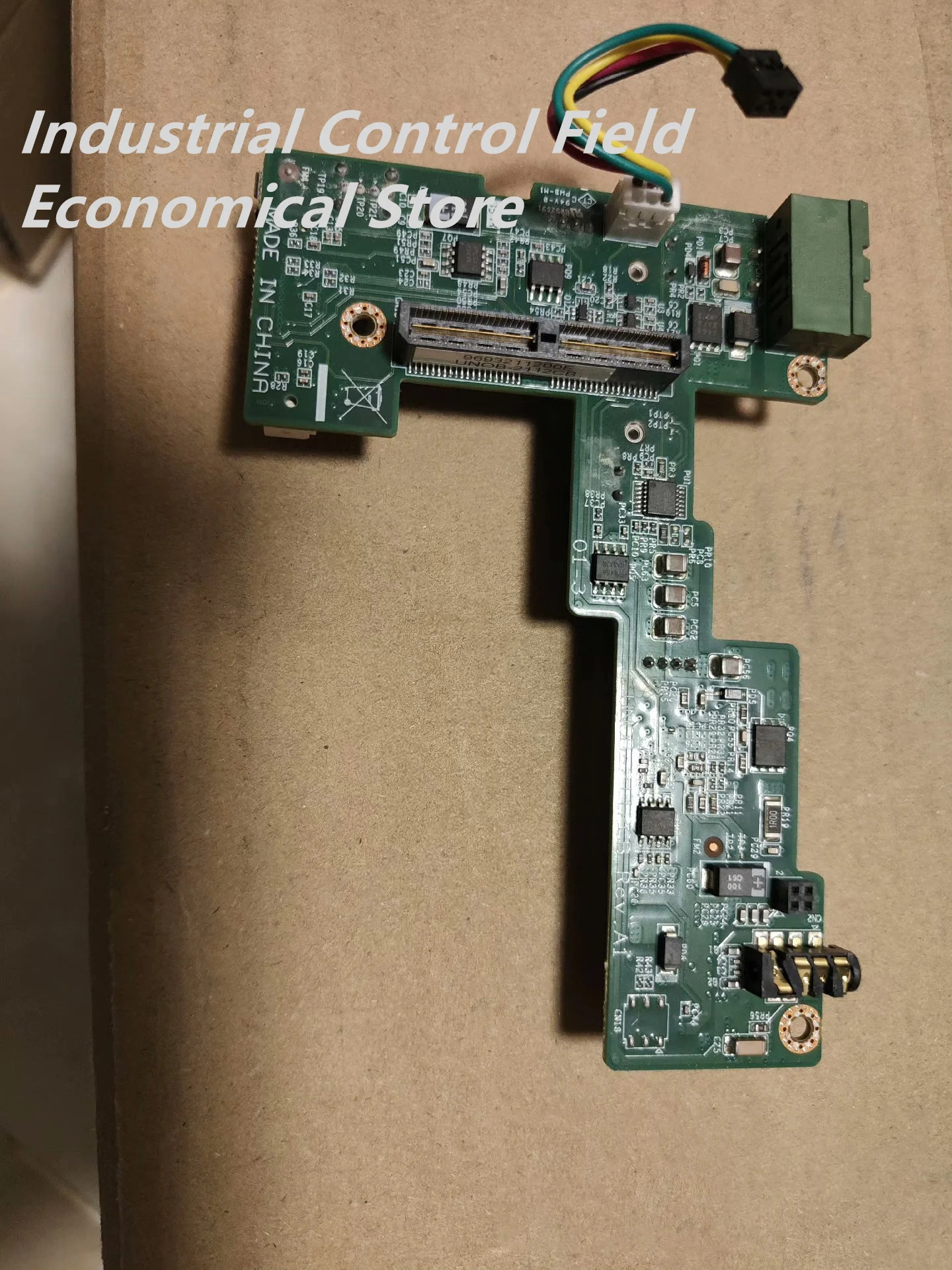 Advantech 산업확장보드 UNOB-2112CB