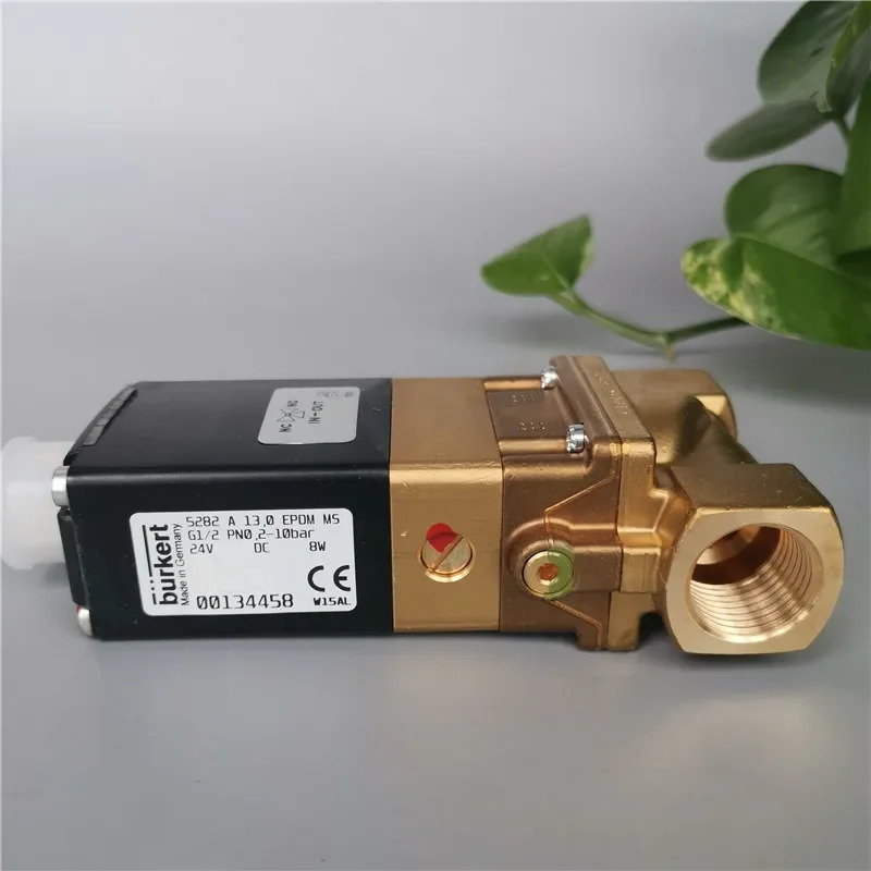 2025.4버커트 황동 바오데 5282A 13.0 EPDM M5 G1/2 24VDC 00134458  직선으로