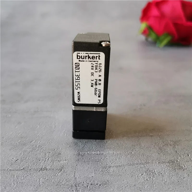 2025.4 부르크하르트 6126 A 0.8 EPOM PS F843 PN0-6bar 24VDC 00139155