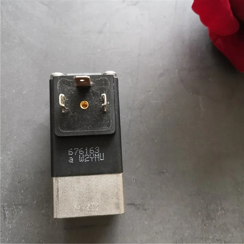 2025.4버크에르트2873 A 0.8 FKM VA G1/8 16bar PWM 600-800HZ 00239072