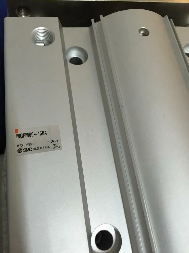 SMC MGPM80-150A 실린더