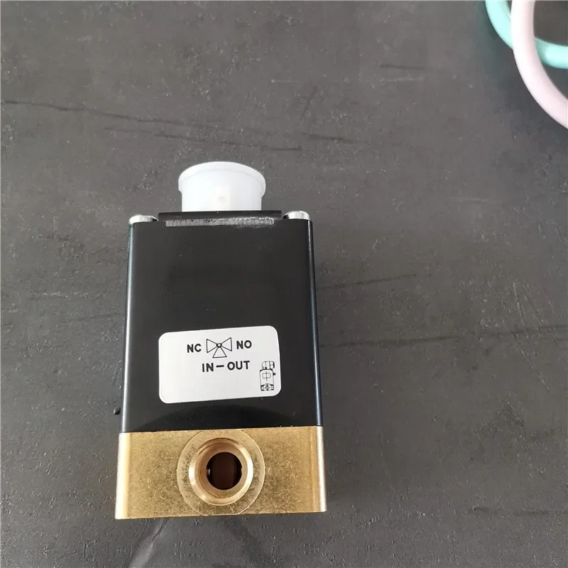 2025.4버커트0330T 2.0 FKM MS G1/4 230V 50-60HZ 00259912