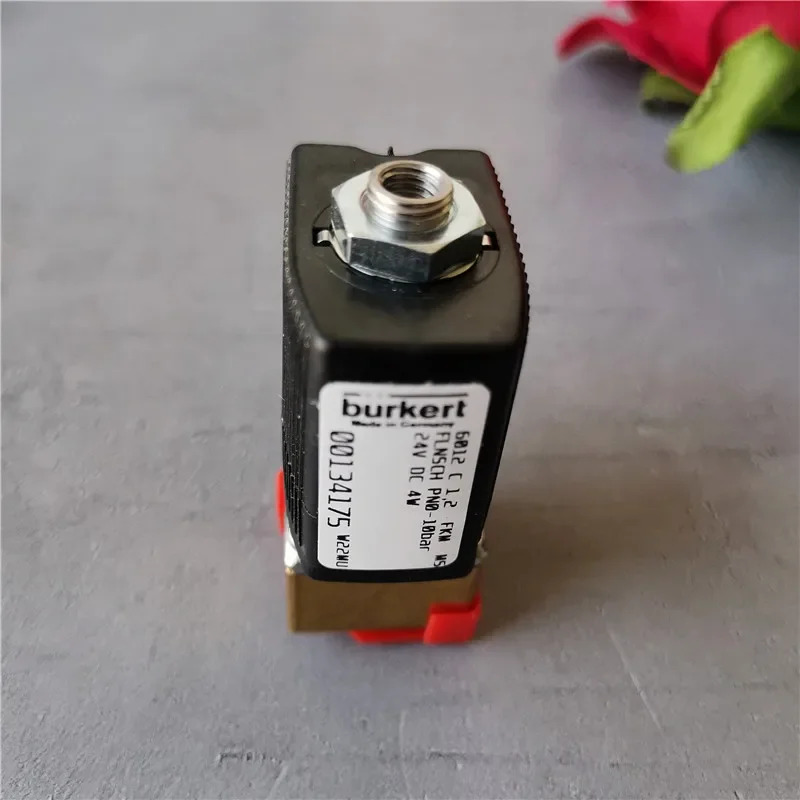 2025.4Burkert 소구경 솔레노이드 밸브 6012 C 1.2 FKM MS FLNSCH 24VDC 00134175