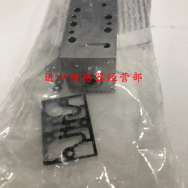 오리지널 미국 NUMATICS Newmantec 031RS700O 000000 솔레노이드 밸브 1개 페널티 10