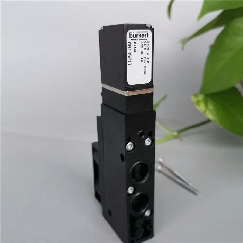 2025.4버커트5470 G 4.0 G1/8 2-8bar 24VDC 00135211  Baode 밸브 섬 솔레노이드