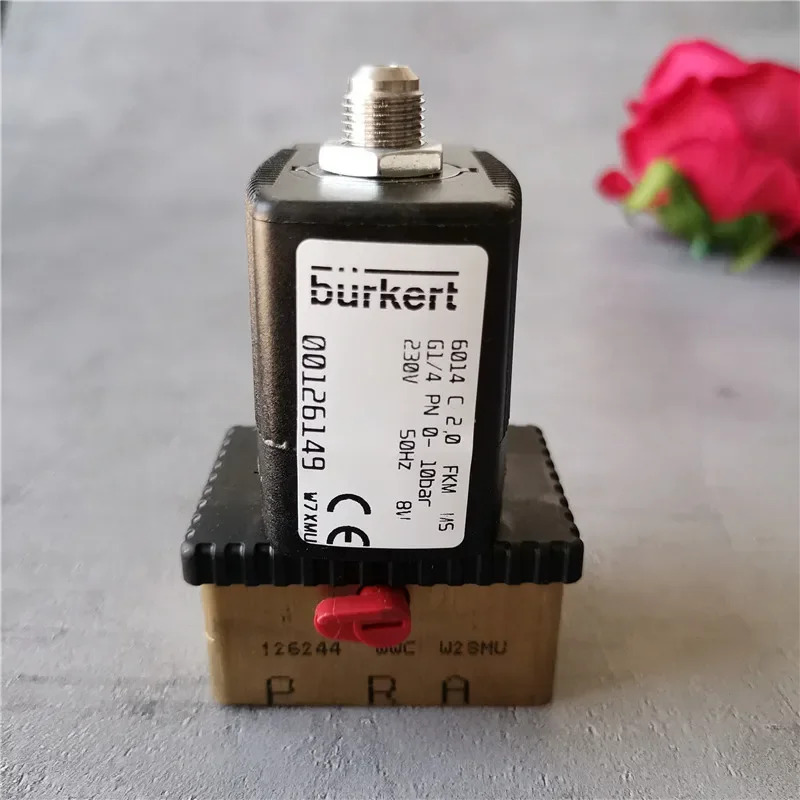 2025.4버크6014 C 2.0 FKM M5 G1/4 0-10bar 230V50HZ 00126149