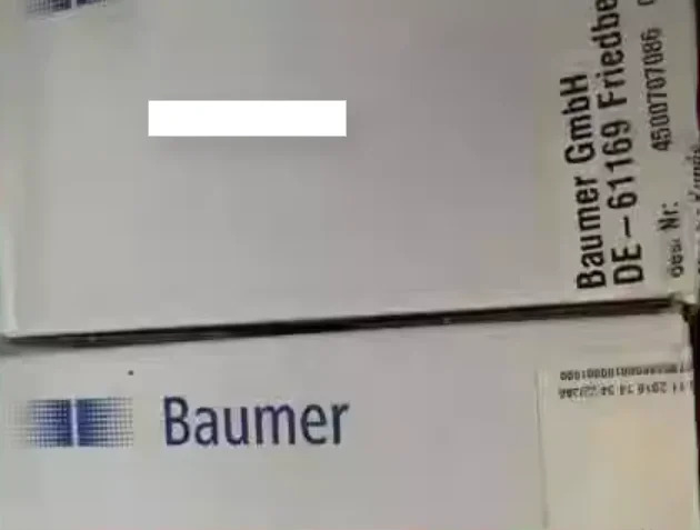 오리지널 Baumer 레이저 센서 CH-8501 OADM20I4570/S14C