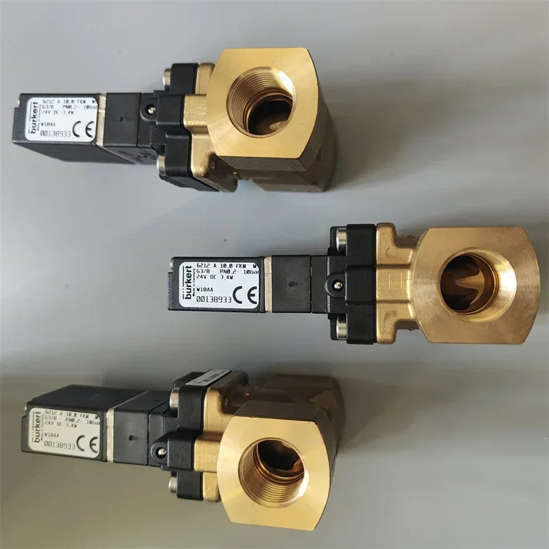 2025.4 버커트6212 A 10.0 FKM MS G3/8 24VDC 3.4W 00138933