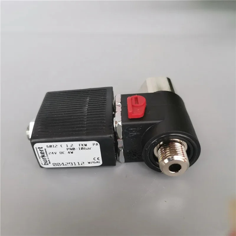 2025.4Burkert6012C 1.2 FKM PA 24VDC 4W 2/3방향 플런저 솔레노이드 밸브 00429112