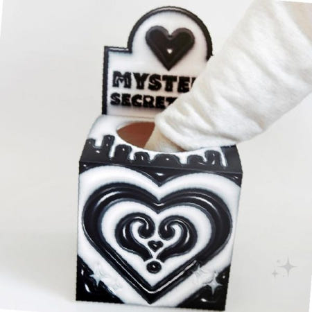 하트 디자인 흰색 검정 추첨 상자 이벤트 응모 투표 경품 뽑기 랜덤 선물 박스