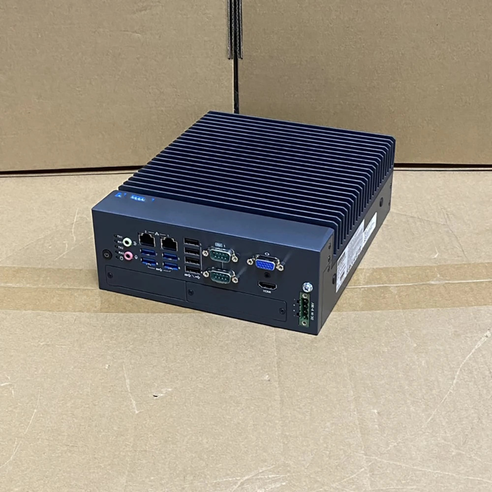 Advantech 임베디드 IPC 컴팩트 MIC-770V3H 다산업 응프로 AI 알고리즘 확장