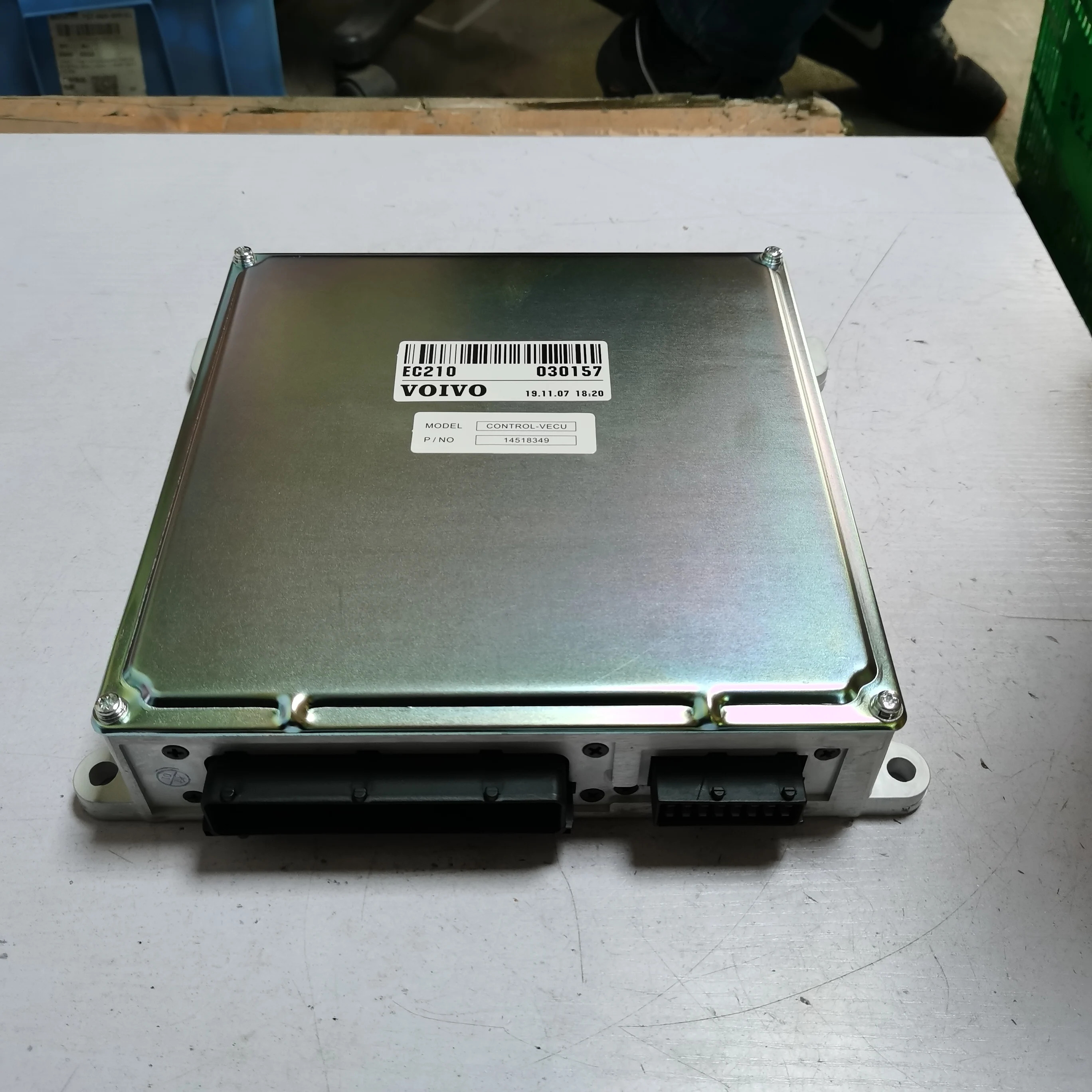 굴삭기 VECU 엔진 컨트롤러 EC210B EC140B EC240B EC290B 14518349