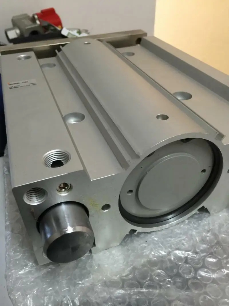 SMC MGPM80-150A 실린더