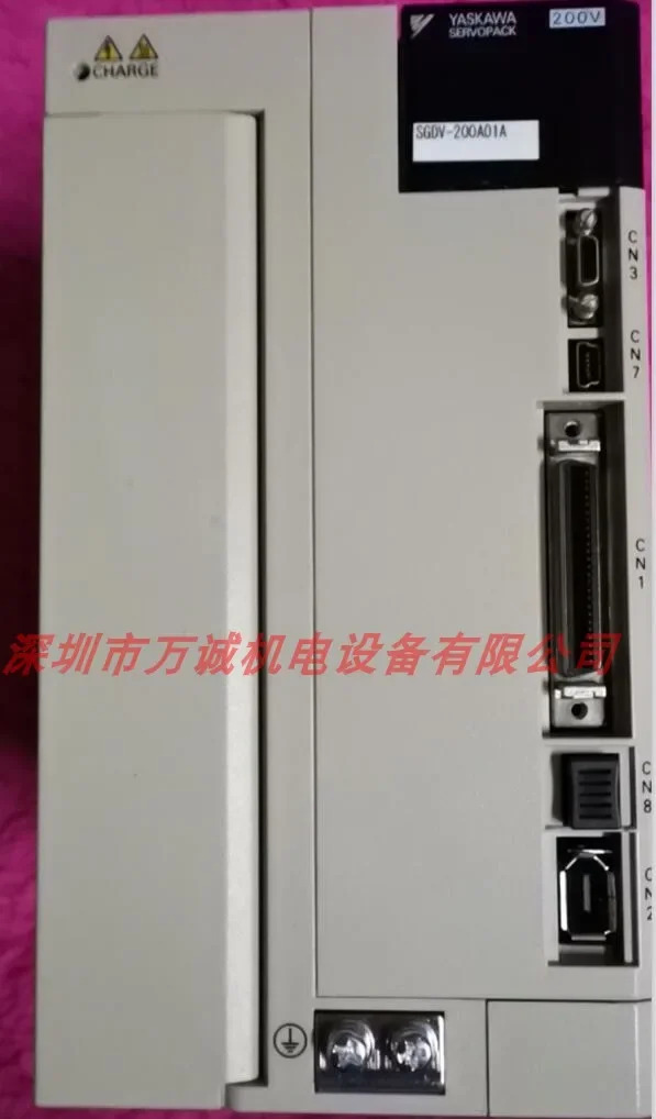 2025.4 야스카와 서보 드라이버 SGDV-120A01A 180A01A 200A01A 330A01A 330A11A