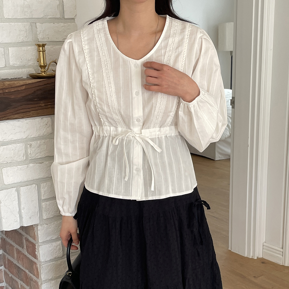 고급 리본 스트링 코튼 셔링 레이스 블라우스 여성 봄 블라우스 화이트 블랙 - 상세 이미지 3