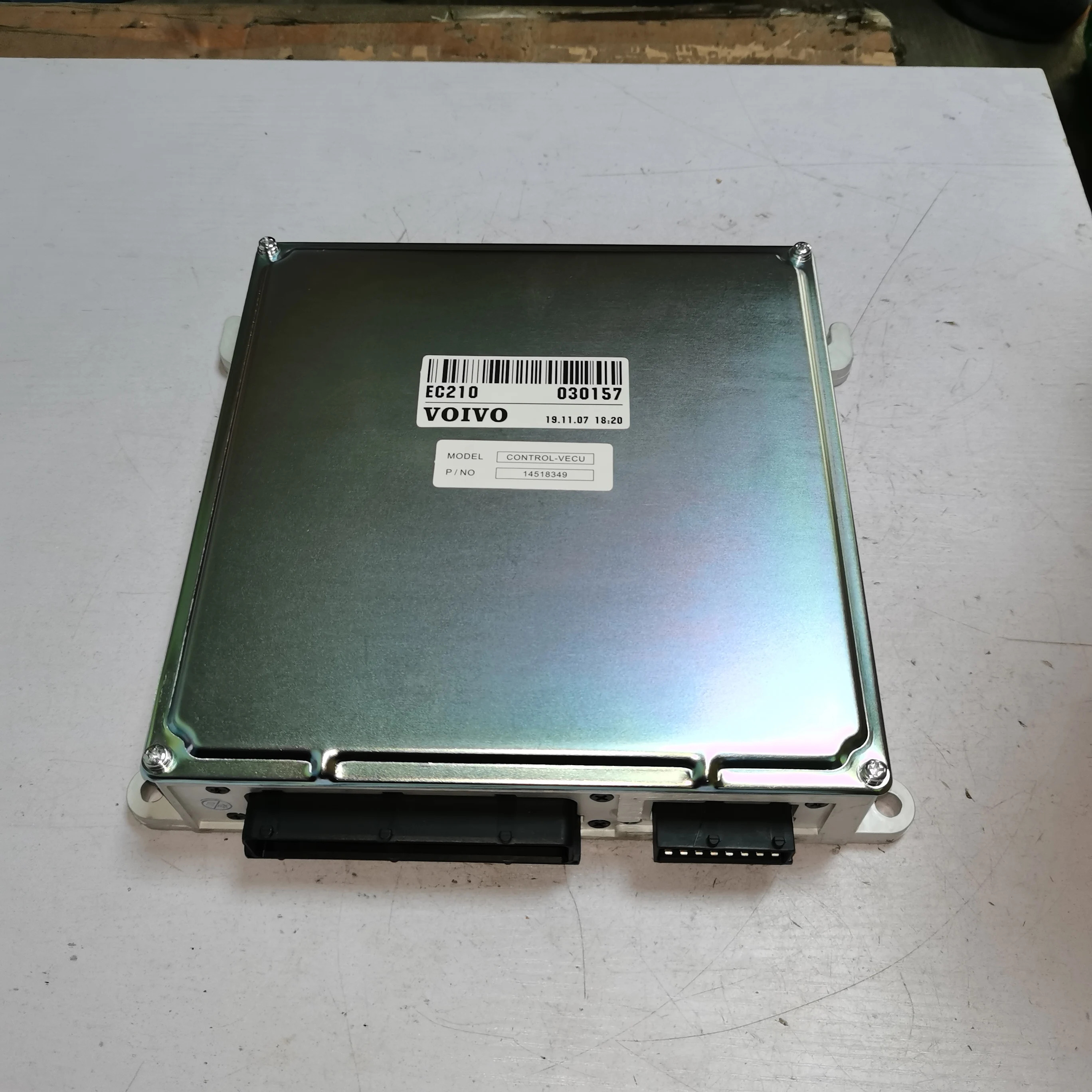 굴삭기 VECU 엔진 컨트롤러 EC210B EC140B EC240B EC290B 14518349