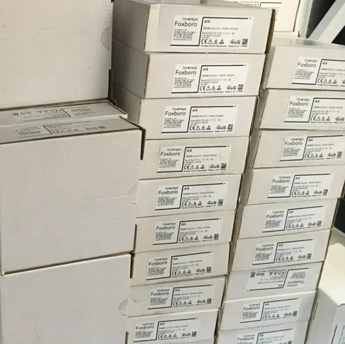 EUROTHERM Continental DCS 카드 2500M/AI3 포장 공장새 모델이 권장되며 중