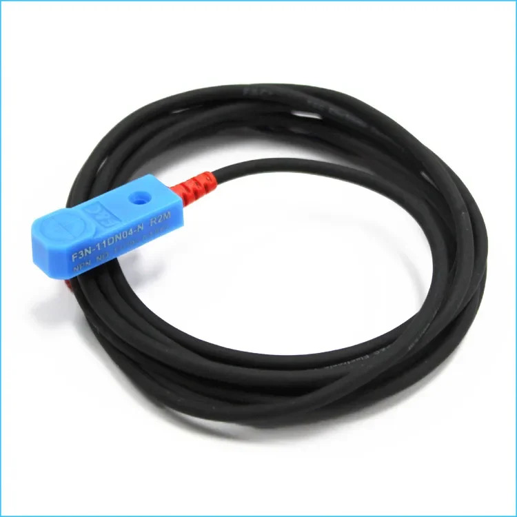 2pcs 원본 F C 광섬유센서 F3N-11DN04-N F3N-11DN04-N2 F3N-11DN04-P F3N-11DN04-P2