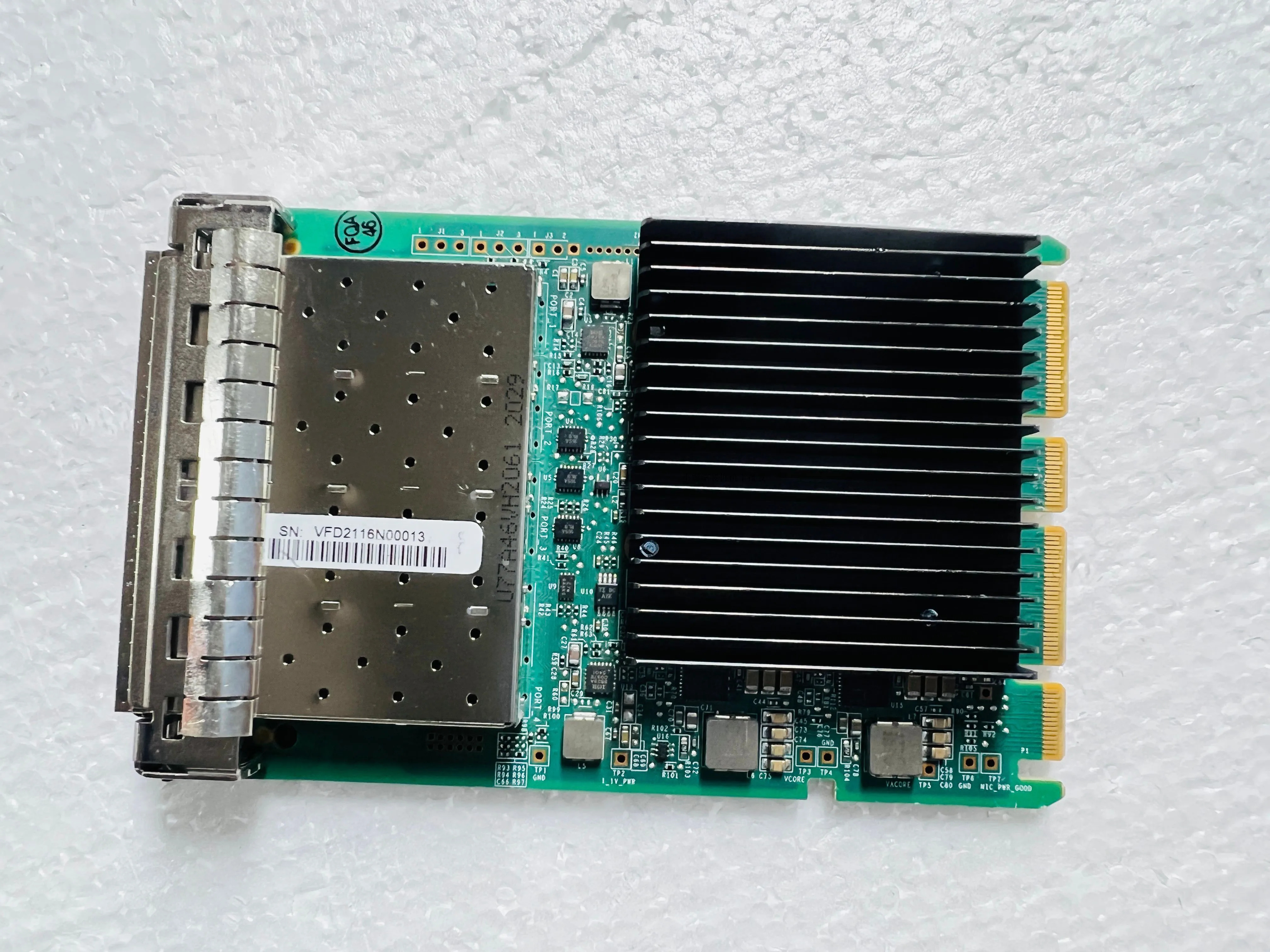 Qlogic QOC2784 4포트 HBA 파이버 채널 카드 QOC2784-SR원본