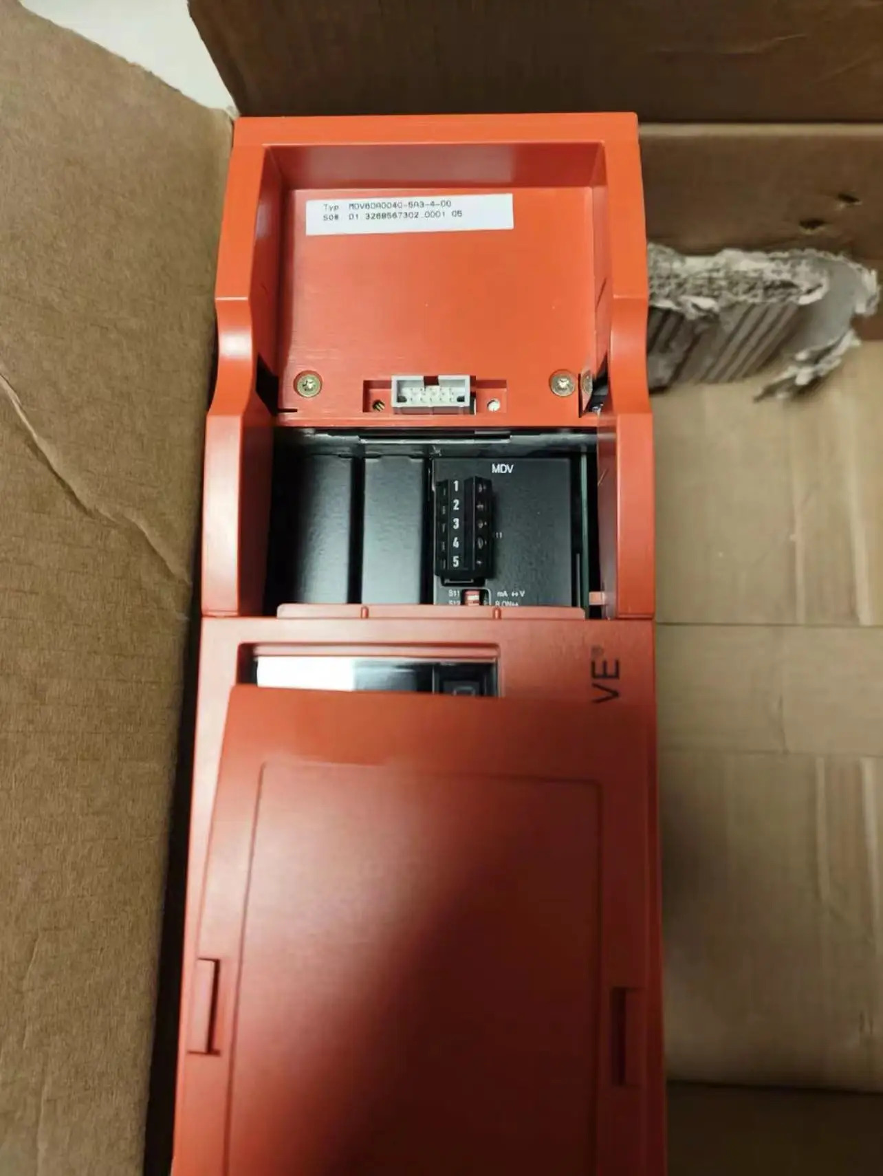 인버터 MDX61B0150-503-4-00/0T MDX61B0300-503-4-00/0T MDX61B-0450-503-4-00/0T