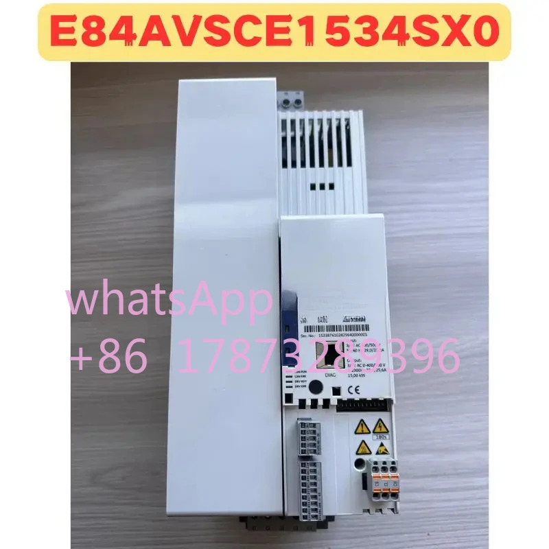 리퍼 주파수 변환기 E84SCE1534SX0 정상 기능 완료