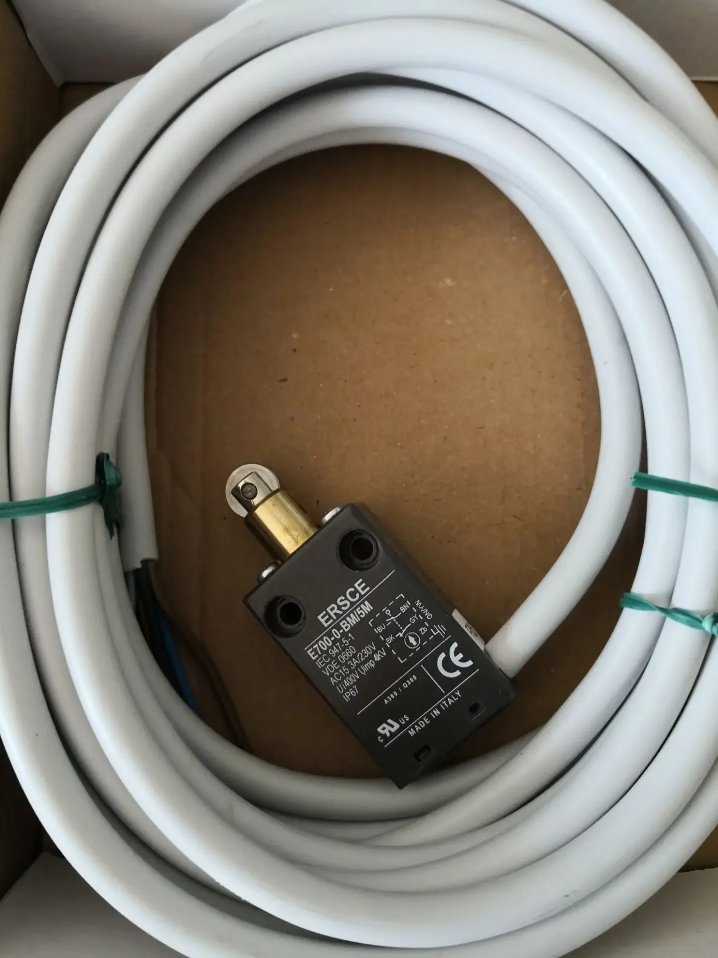 ERSCE 라일정 스위치 E700BM5M 신