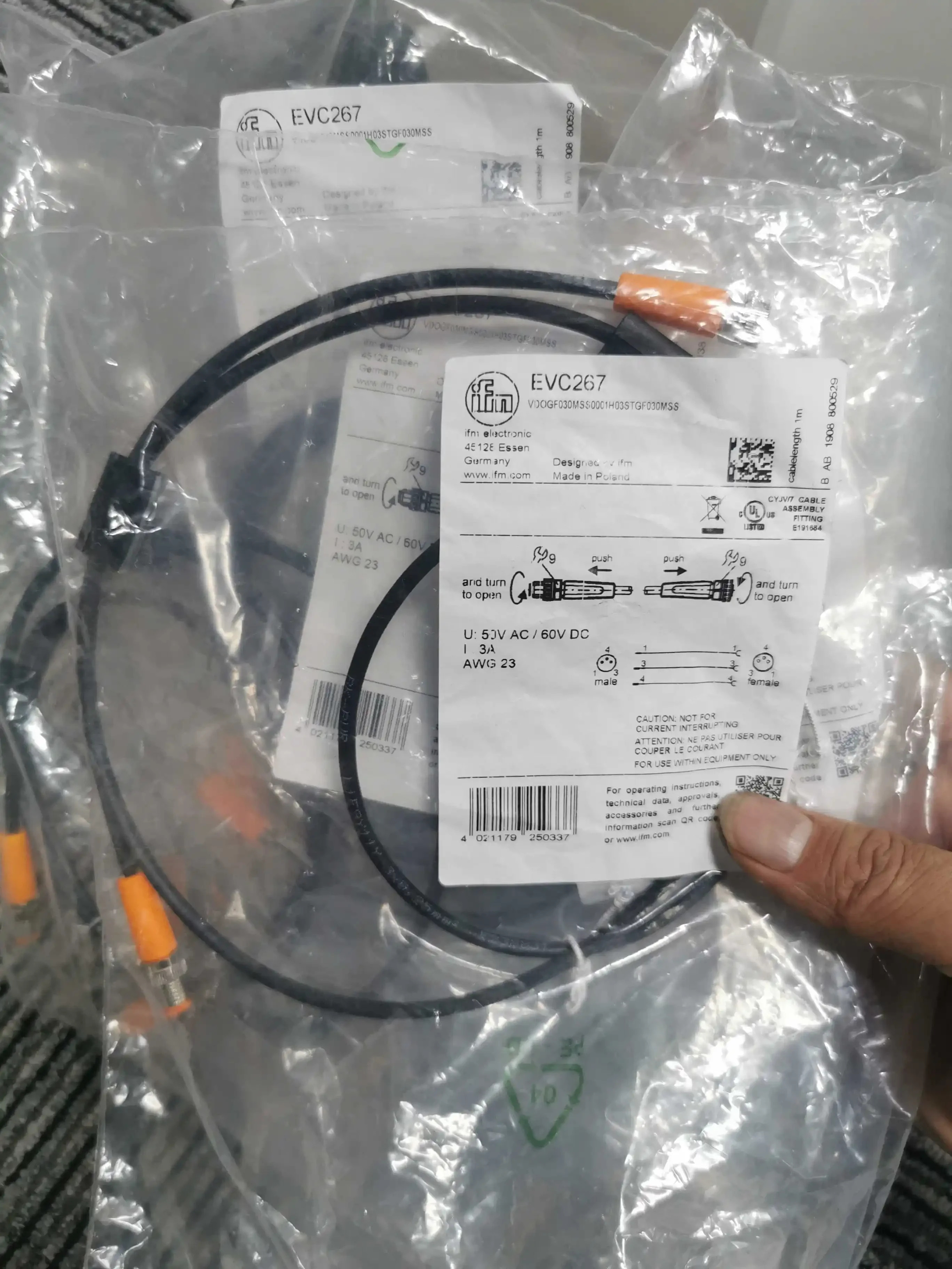 오리지널 IFM EVC267 센서 연결 케이블