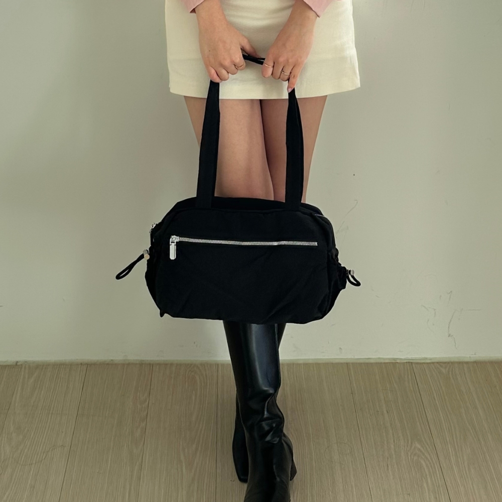 [먼슬리무드] 루나 무드 나일론 데일리 보부상 숄더백 (3색상) 블랙 - 상품 이미지