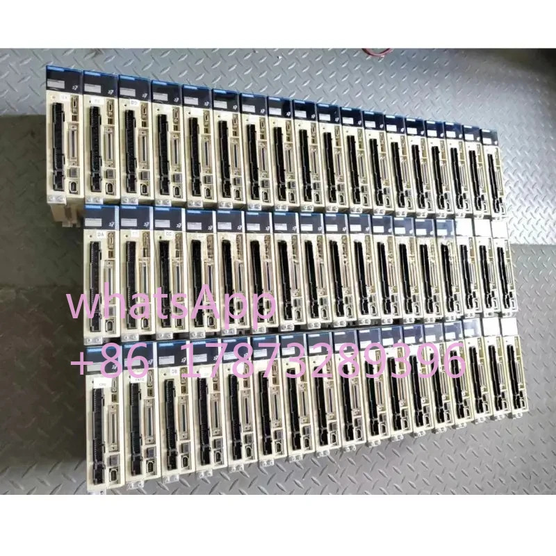 리퍼 서보 드라이브 SGD7S-R90A10A002 SGD7S R90A10A002 정상 기능 완료 OK
