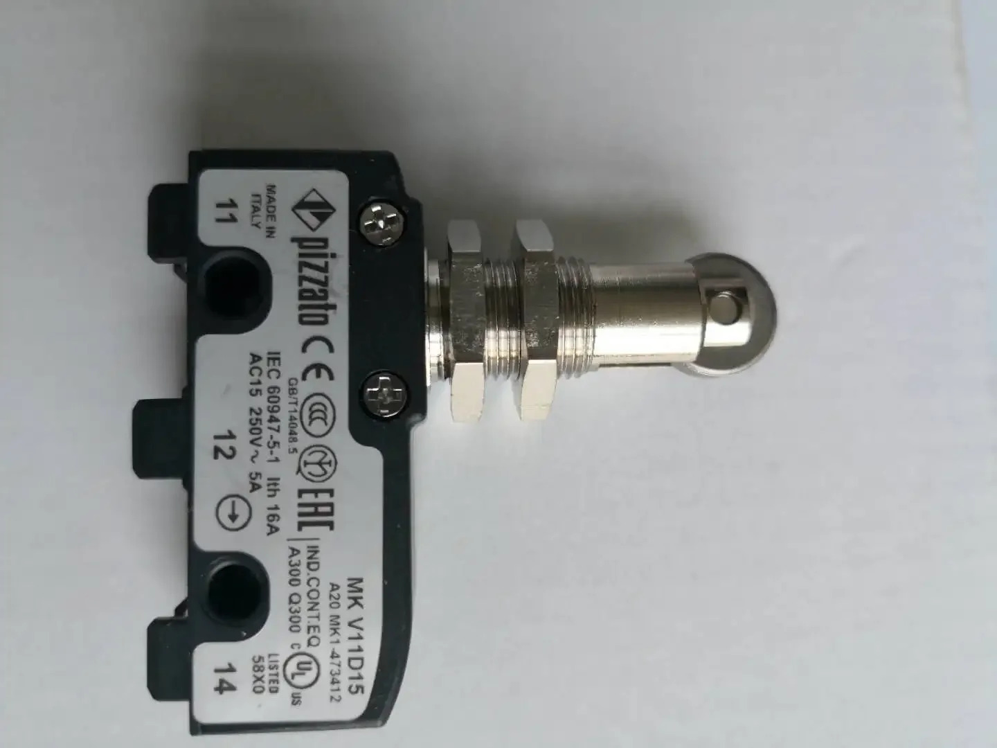 오리지널 Pizzato 마이크로 스위치 MK V11D15