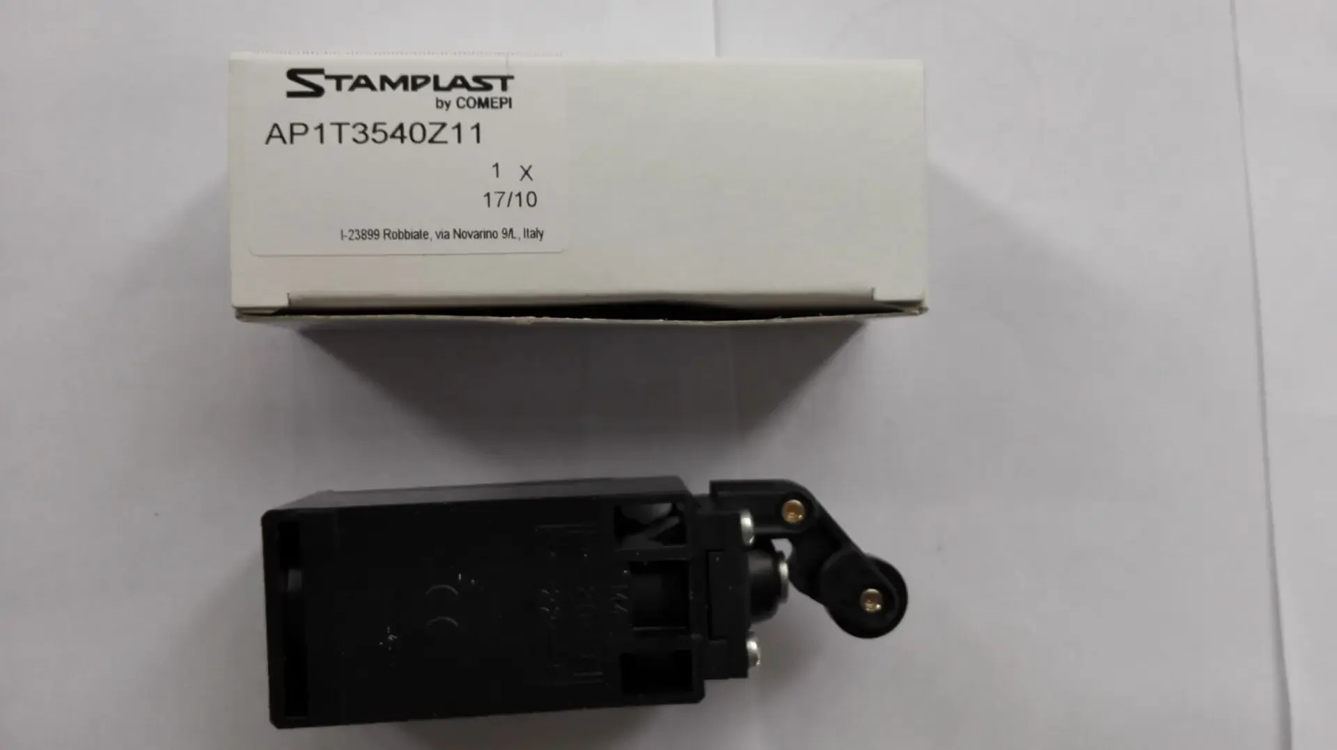 오리지널 COMEPI 리미트 스위치 AP1T3540Z11