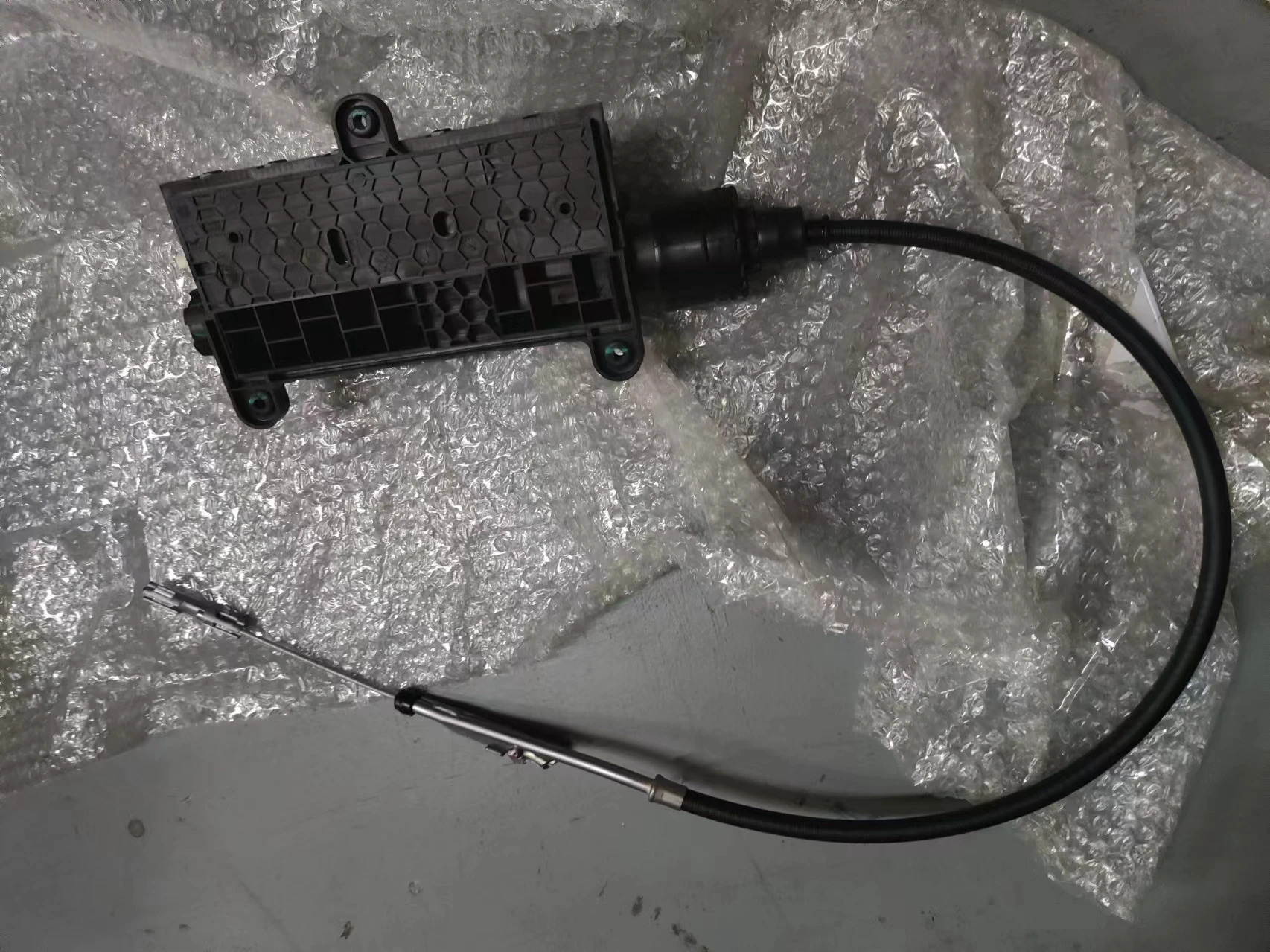 Roewe Rx5 Mggs Mghs전핸드브레이크 모터 전주차 브레이크 제어 모듈 어셈블리 10280488