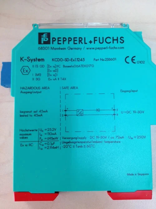 오리지널 Pepperl Fuchsia 알람 세트 안전 그리드 KFD2-CRG2-Ex1.D KFD2-CRG2-1.D