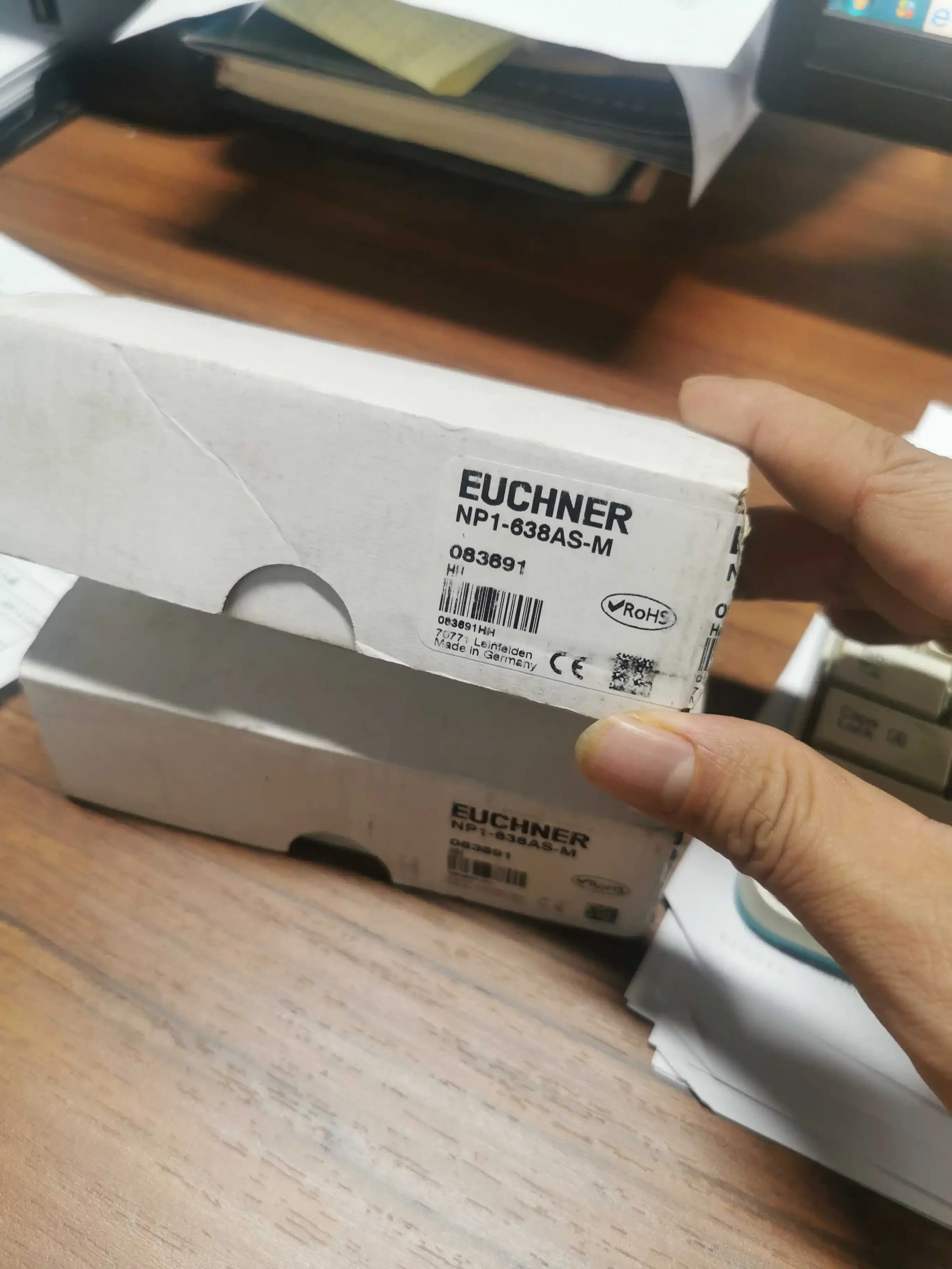오리지널 EUCHNER NP1-638AS-M 보안 개방 도어 잠금 장치 083691