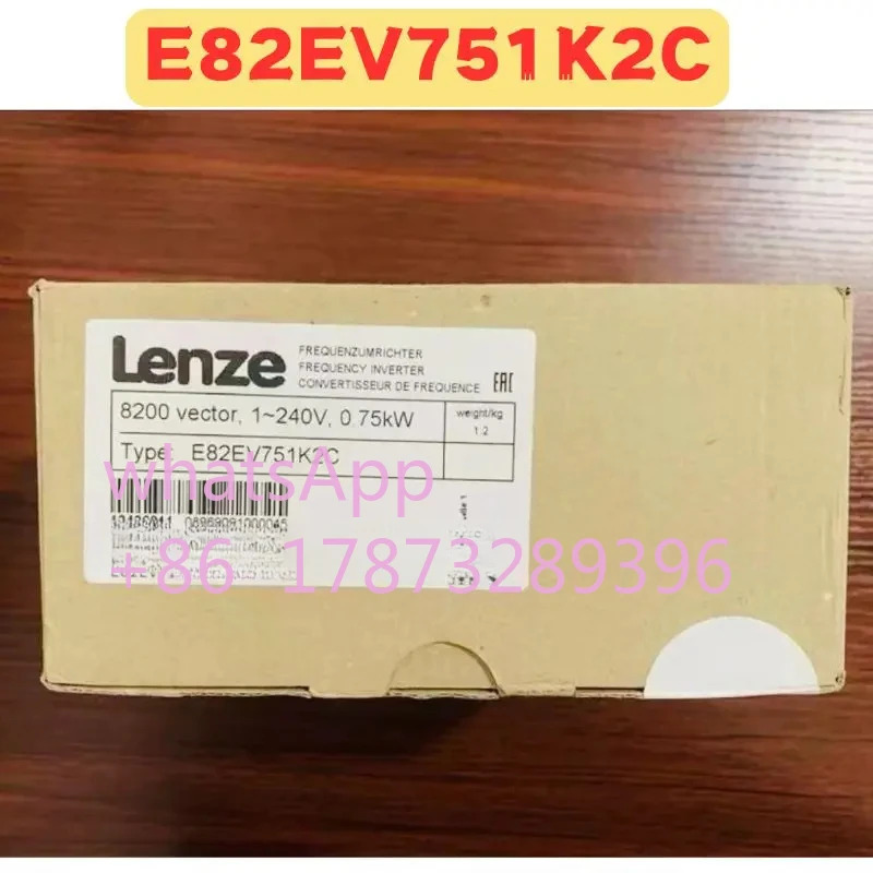 오리지널 E82EV751-2C E82EV751K2C 주파수 변환기