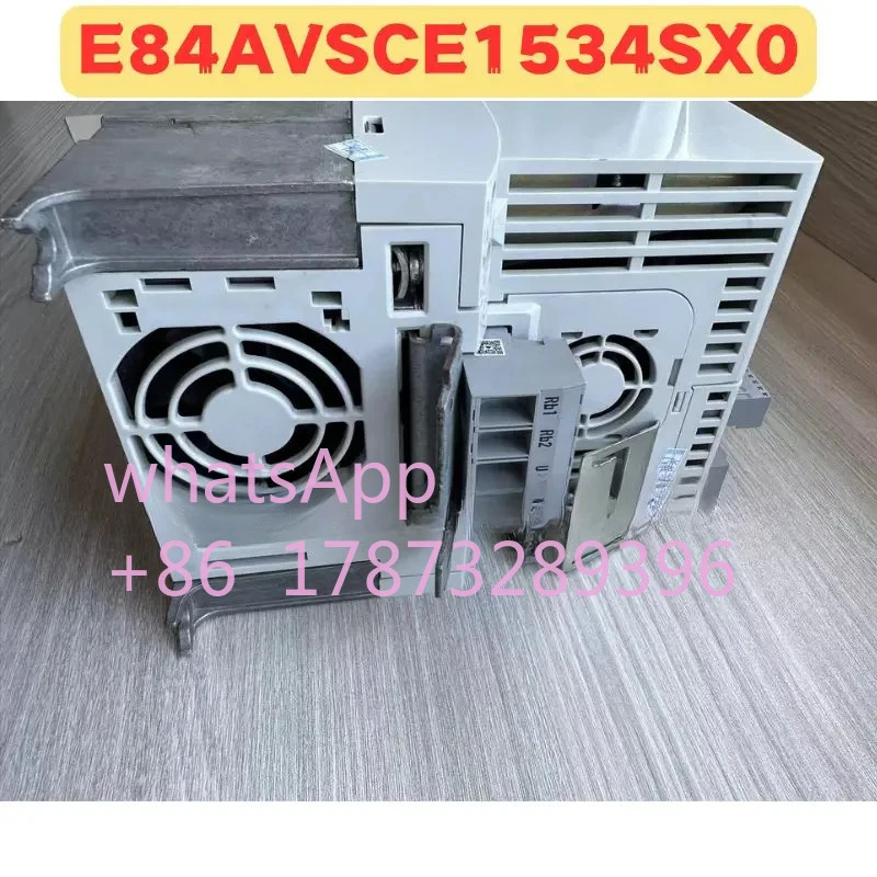 리퍼 주파수 변환기 E84SCE1534SX0 정상 기능 완료