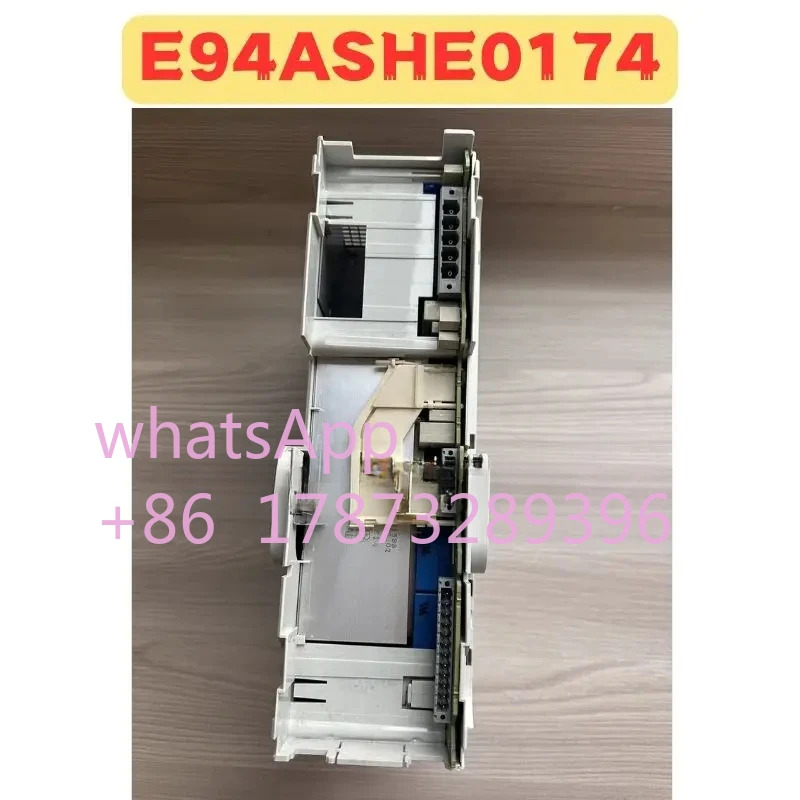 리퍼 주파수 변환기 E94ASHE0174 정상 기능 완료