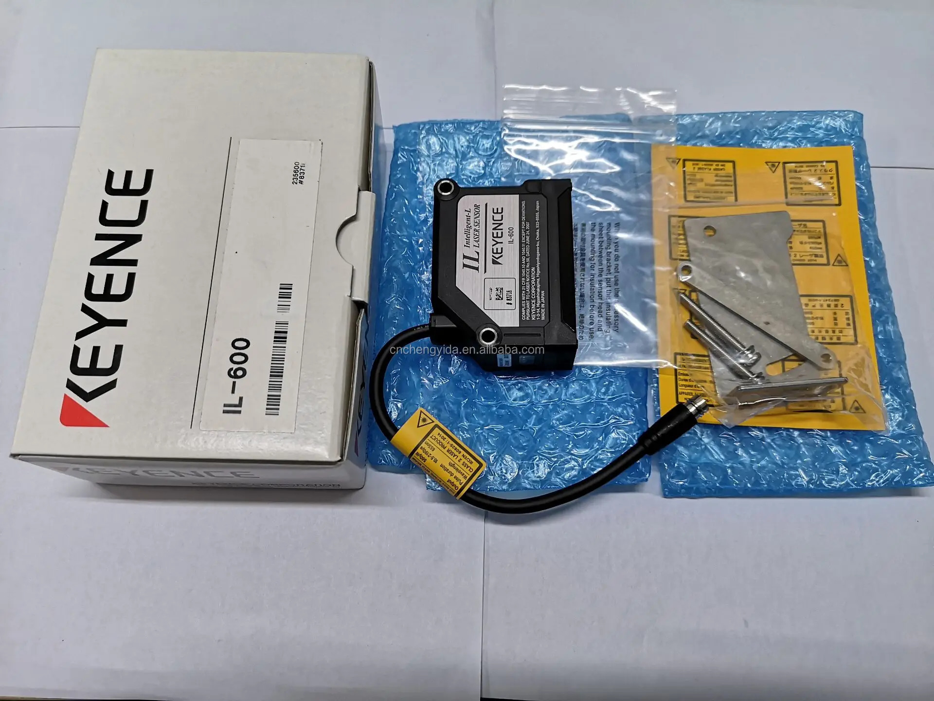 IL-600 CMOS 아날로그 레이저 센서 헤드 원본