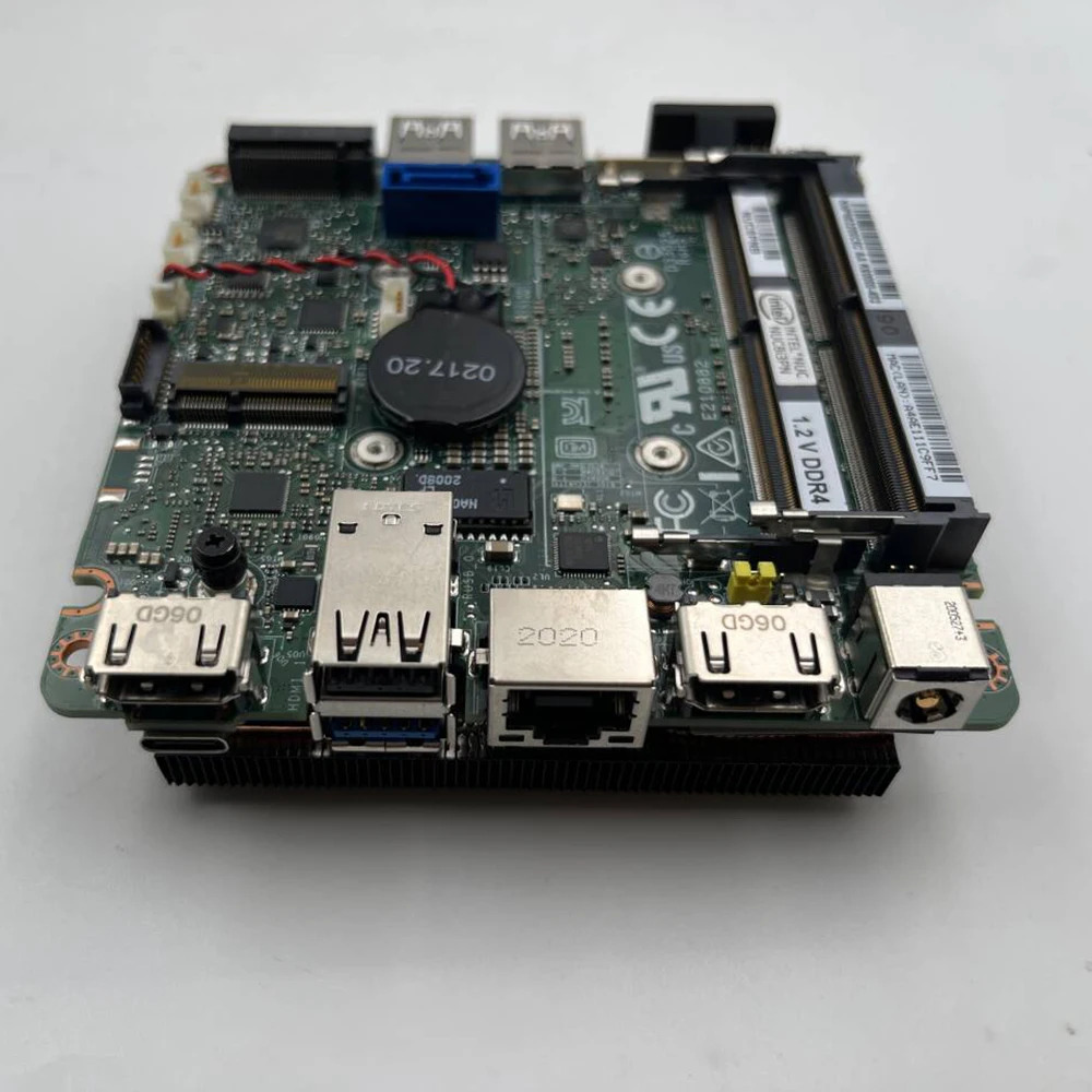 NUC8i3PNB i3-8145 UMini NUC ITX IPC 마더보드 NUC8i3PN