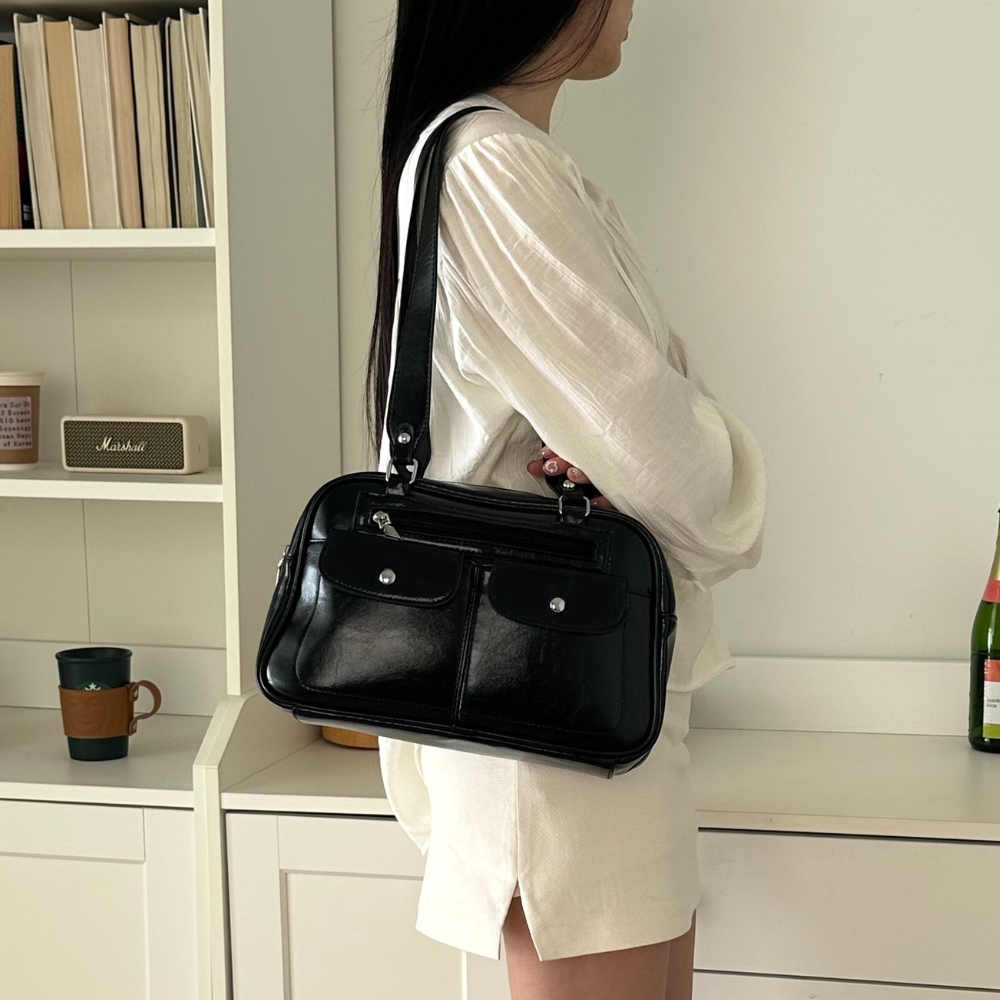 [먼슬리무드] 크로니클 데일리 숄더백 (2색상) 출근가방 보부상가방 블랙 이미지 4