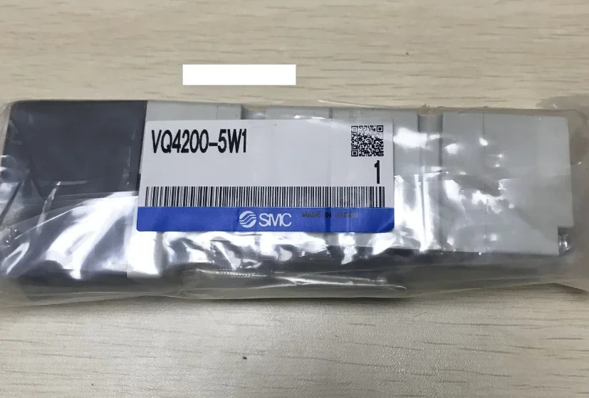 오리지널 SMC 솔레노이드 밸브 VQ4200-5W1